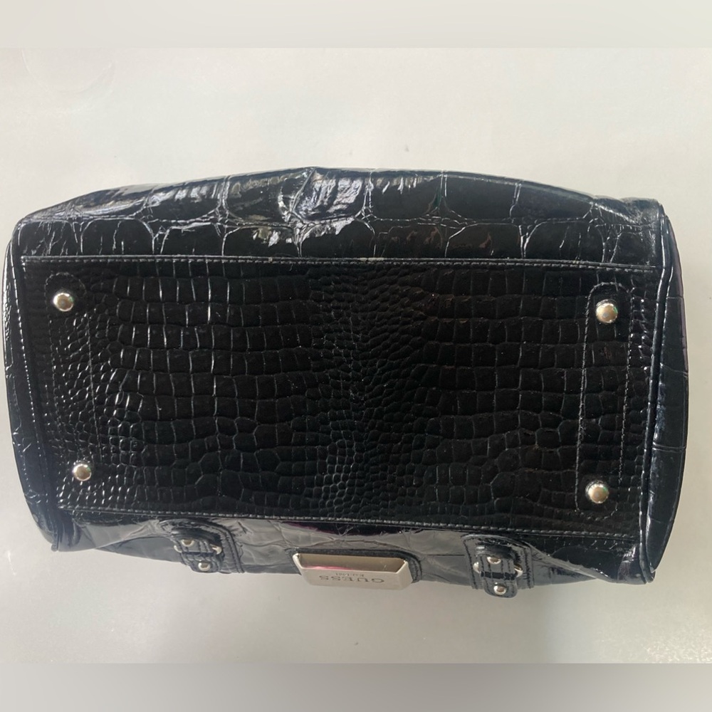 Guess Black Patent Handbag - Picture 4 of 7